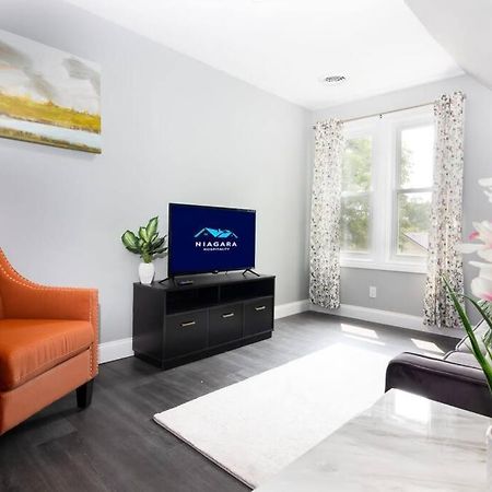 Cozy Micro Apartment, Minutes From Falls Niagara Falls Exterior foto