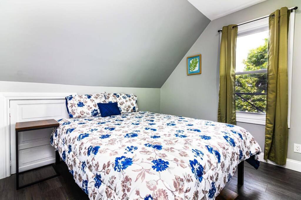 Cozy Micro Apartment, Minutes From Falls Niagara Falls Exterior foto